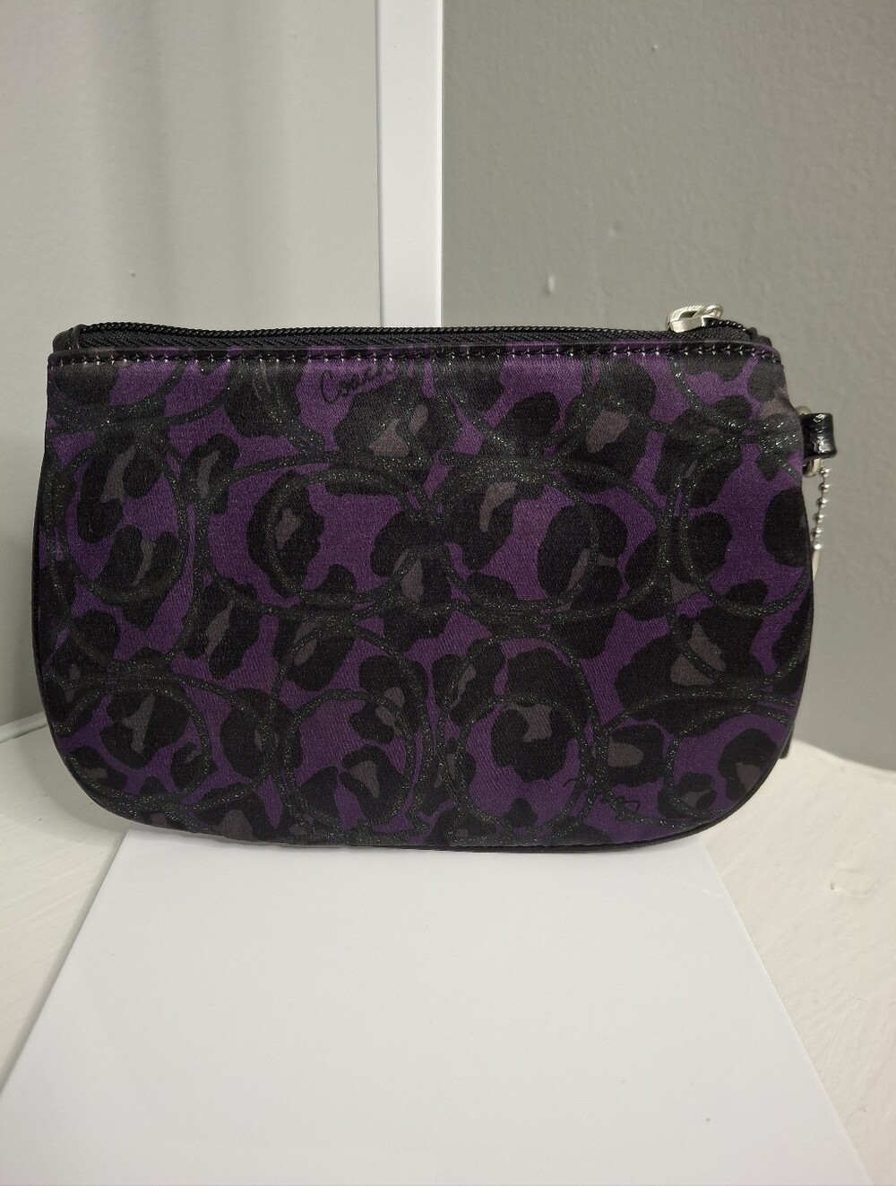 Coach Poppy Purple Leopard Print Wristlet Pouch Y2K Glam EUC - Picture 2 of 3